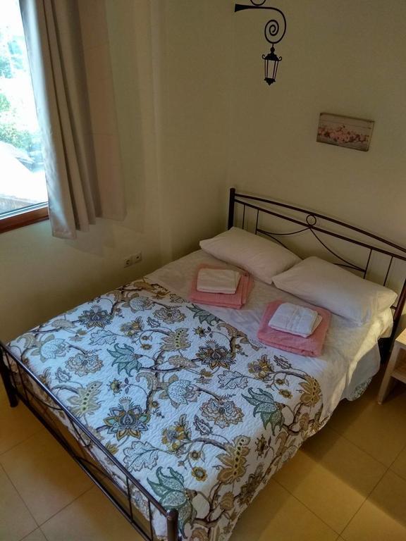 Deili Studio Loft Каламата Екстериор снимка