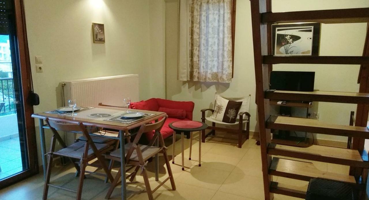 Deili Studio Loft Каламата Екстериор снимка