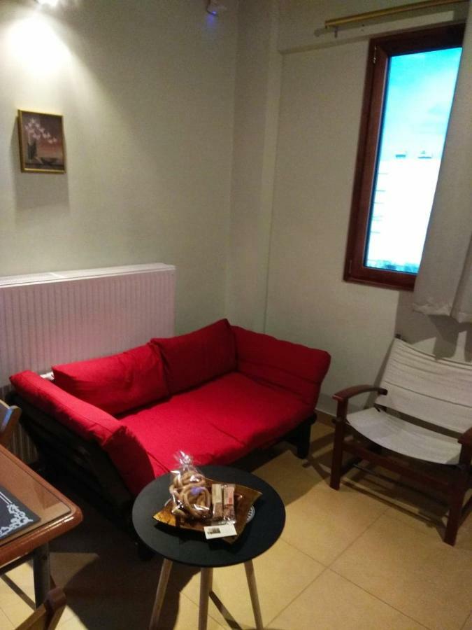 Deili Studio Loft Каламата Екстериор снимка