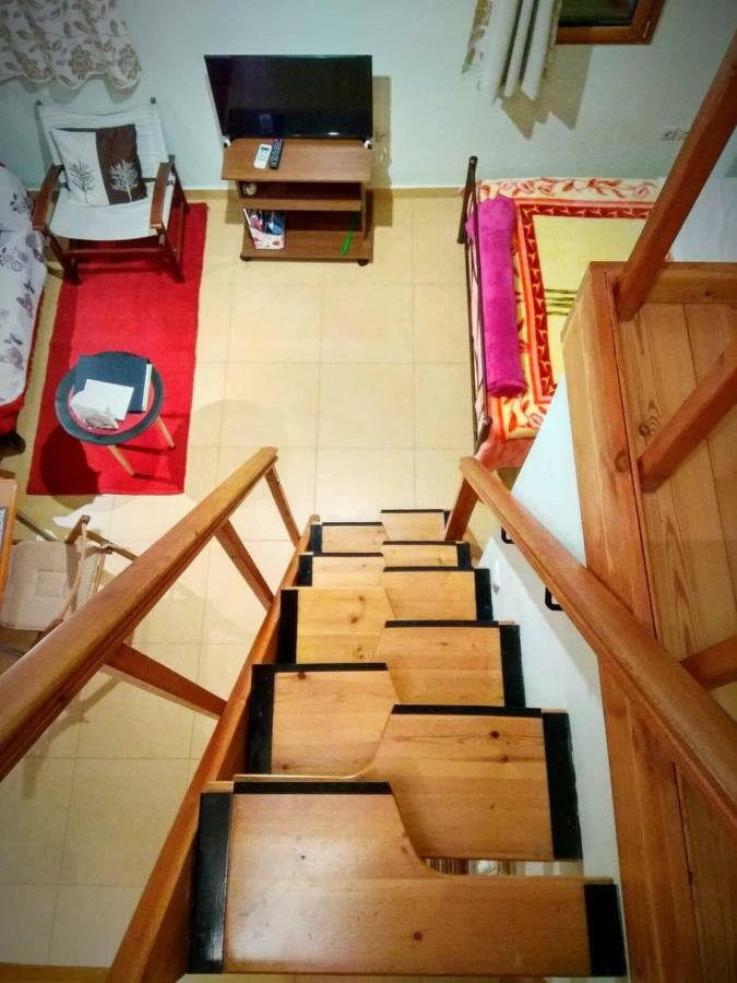 Deili Studio Loft Каламата Екстериор снимка