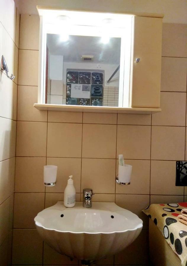 Deili Studio Loft Каламата Екстериор снимка